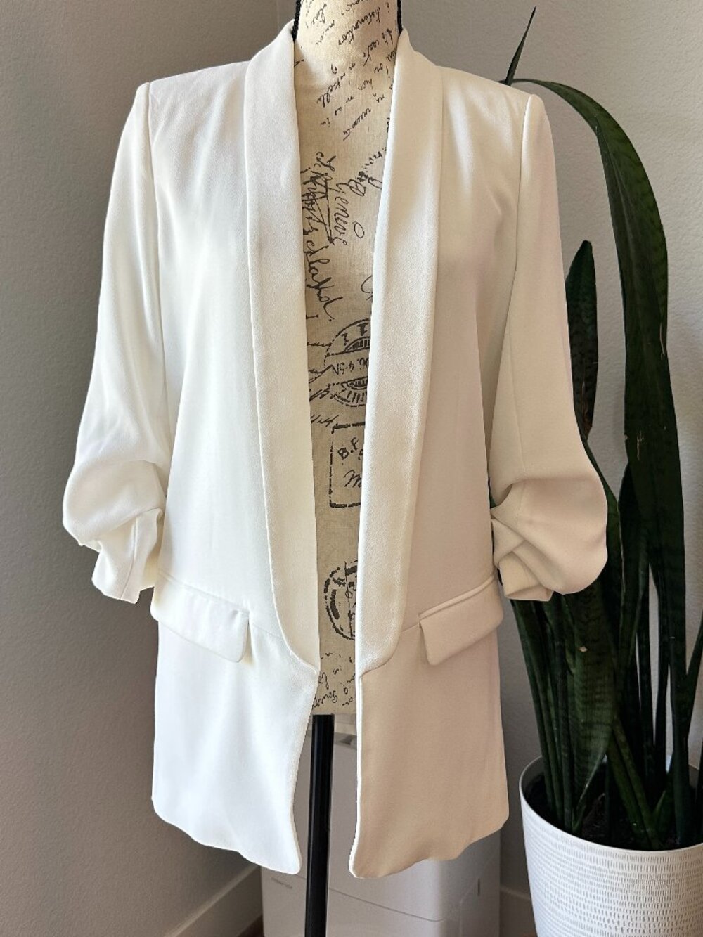 ZARA White Open Front Ruched Sleeve Long Blazer Jacket Size S